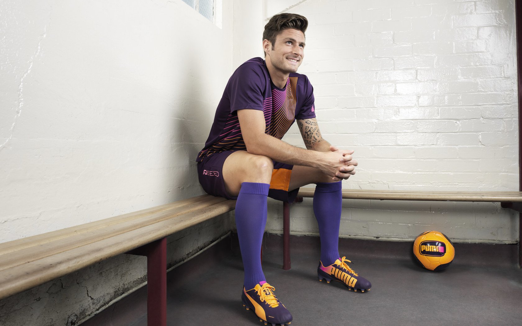 独行侠组织家庭观赛日营造亲情氛围，独行侠全家福